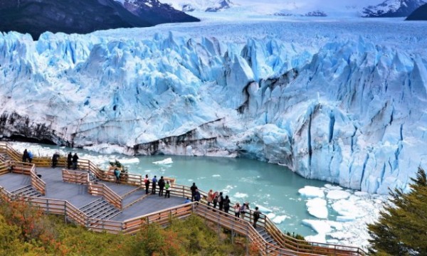 EL CALAFATE - AEREOS DESDE BUENOS AIRES