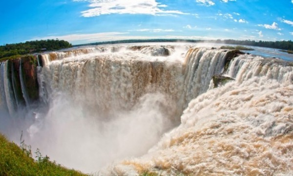 CATARATAS DEL IGUAZU - AEREO ROS